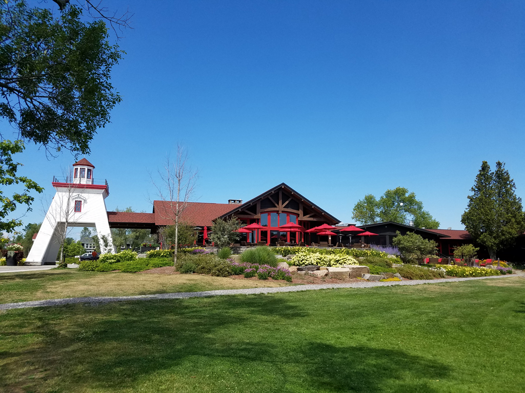 Killarney Mountain Lodge 2